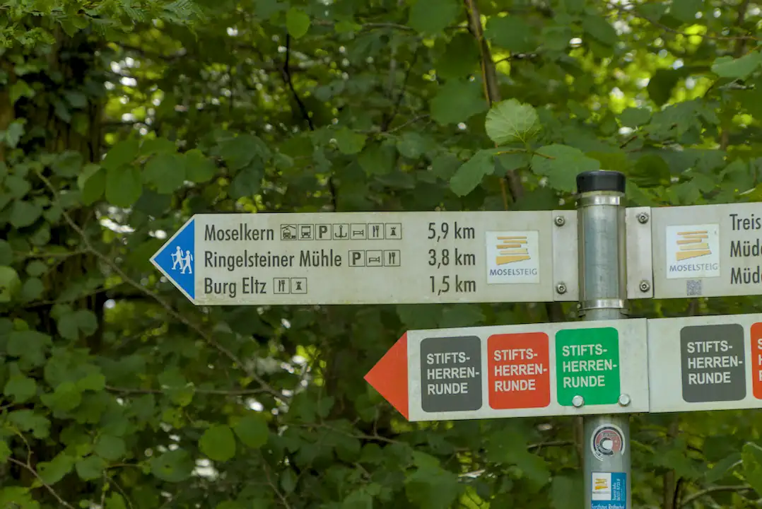 Ein Tag im Paradies: Meine „friedliche“ Wanderung zur Burg Eltz